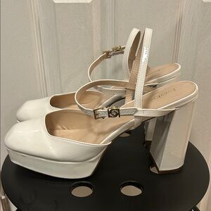Bebe White Platform Heels Size 11